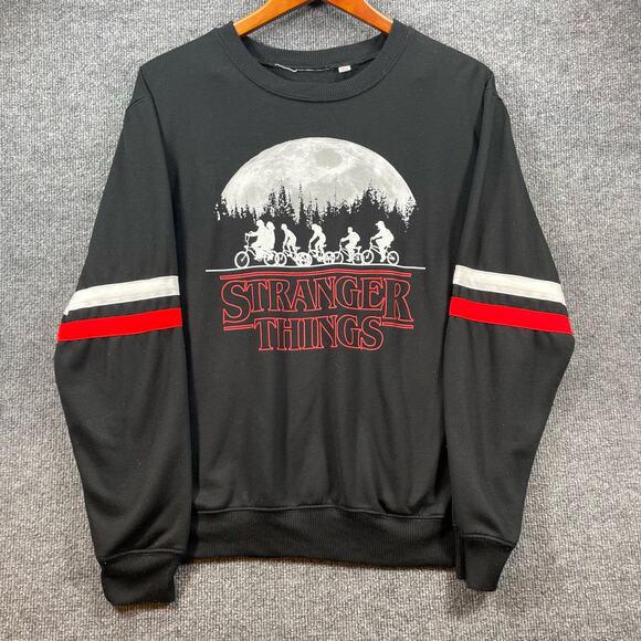 Stranger Things Sweater Adult 2XL (Measures To M) Black Logo Spellout Casual - Picture 1 of 9